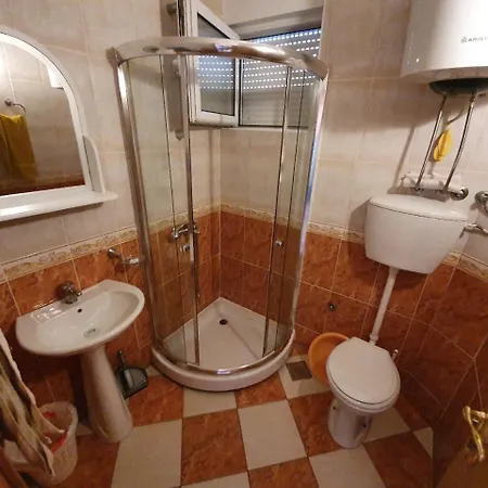 Vila Varajic