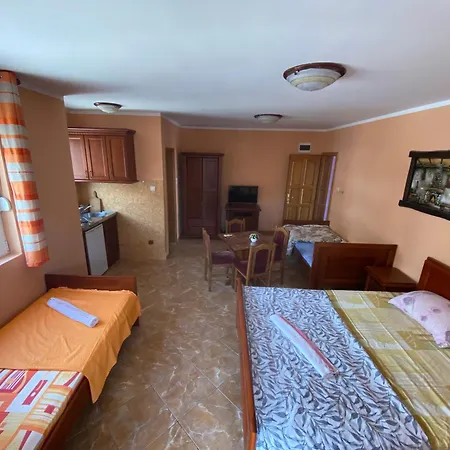 Vila Varajic Daire